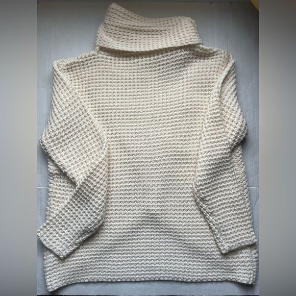 Zenana Sweater - Picture 4 of 4